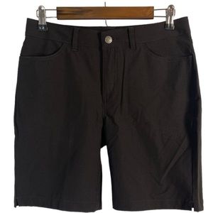 Patagonia Skyline Traveler Short Size 8